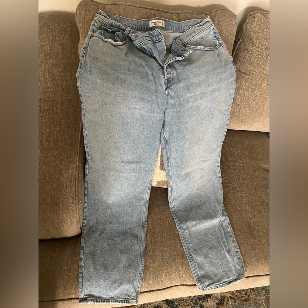 Abercrombie & Fitch The Dad High Rise 33/16R